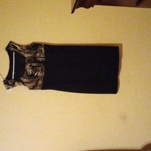 NWT AB Studio, Dress Tiger Print. Zipper on the back of the Dress.